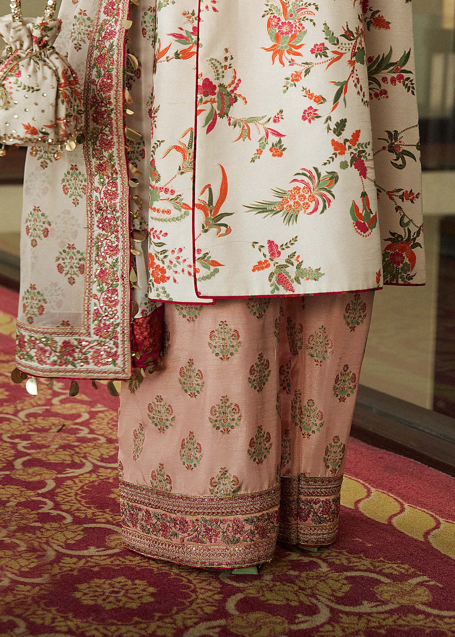 Aaji - Image 5