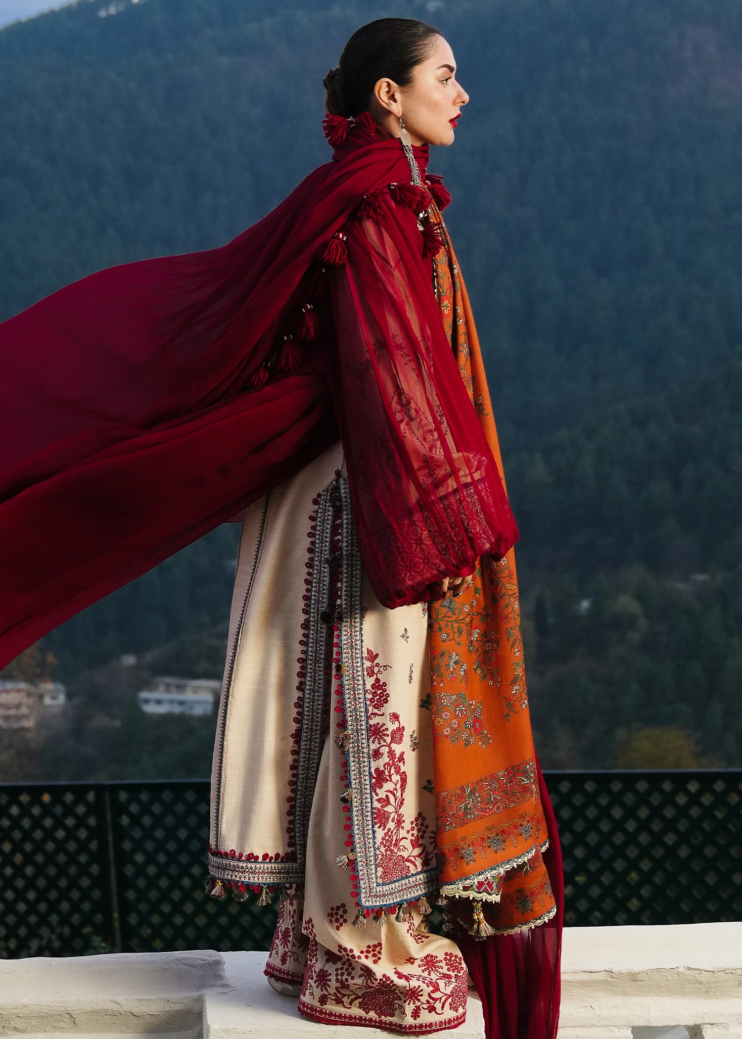 Almas - Image 6