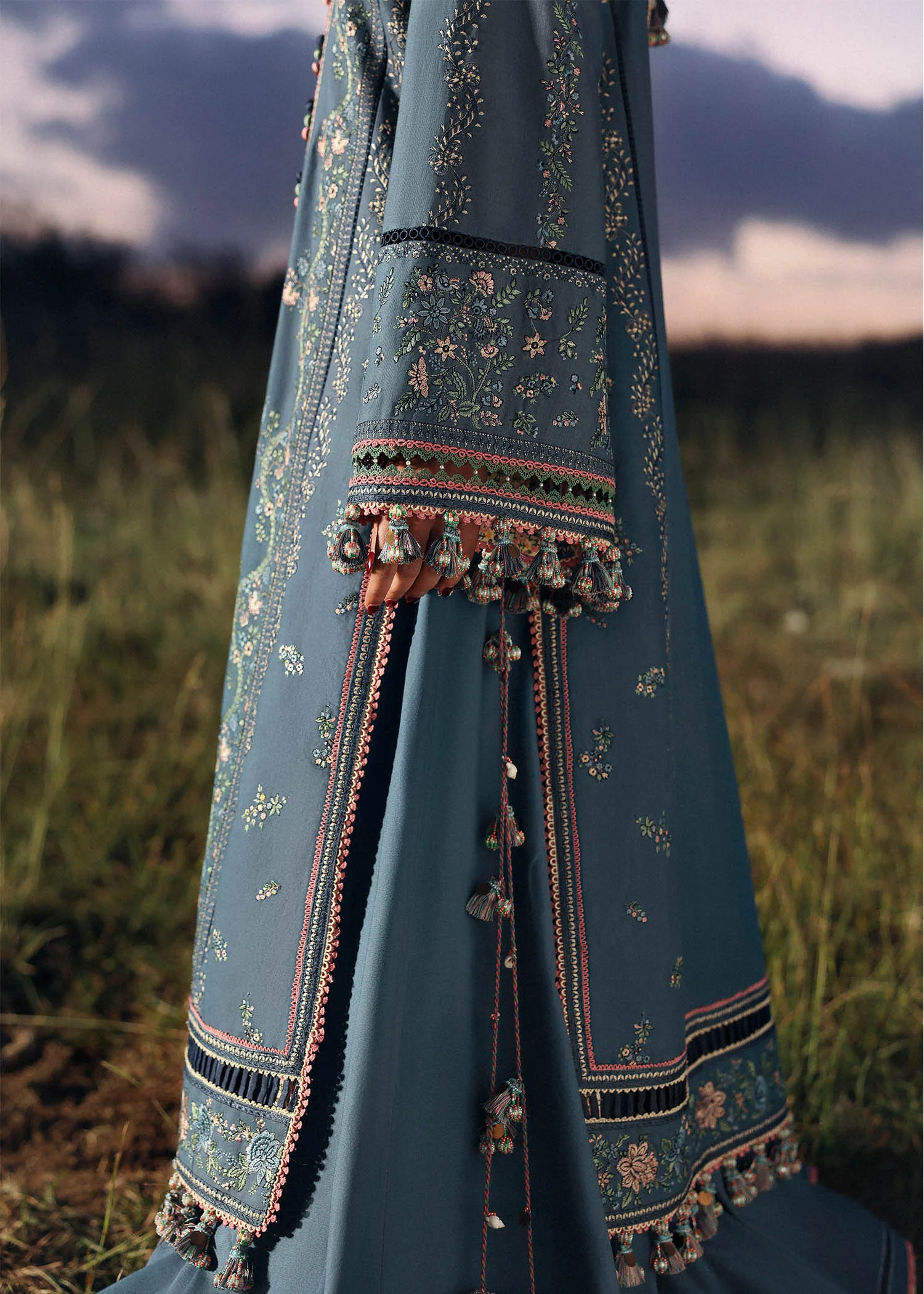 Saya - Image 5