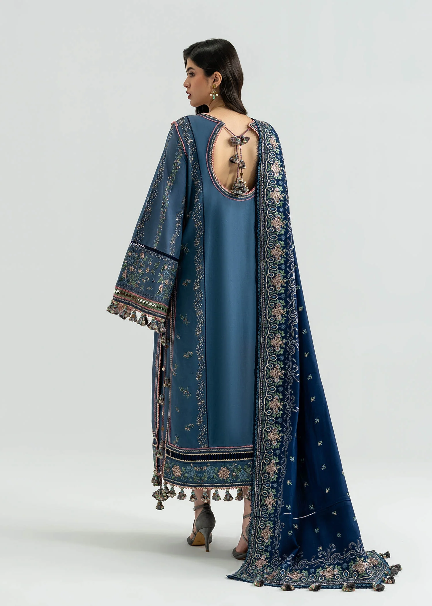 Saya - Image 6